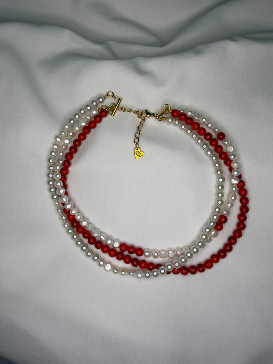 PEARLS & ROUGE multilayered imitation pearl handmade necklace