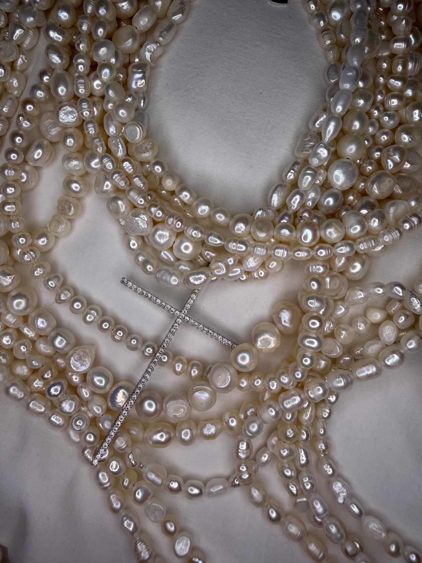 UNREAL multilayer freshwater pearls necklace with silver plated cross pendant with crystals